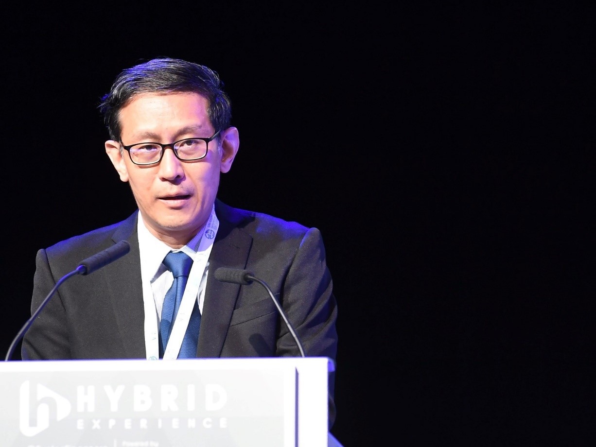 Dr Victor Khoo addressing the attendees at the UNGGIM meeting held in Singapore